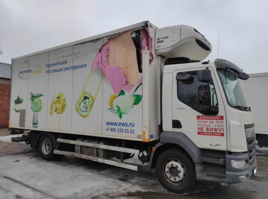 remont plastikovogo furgona 03