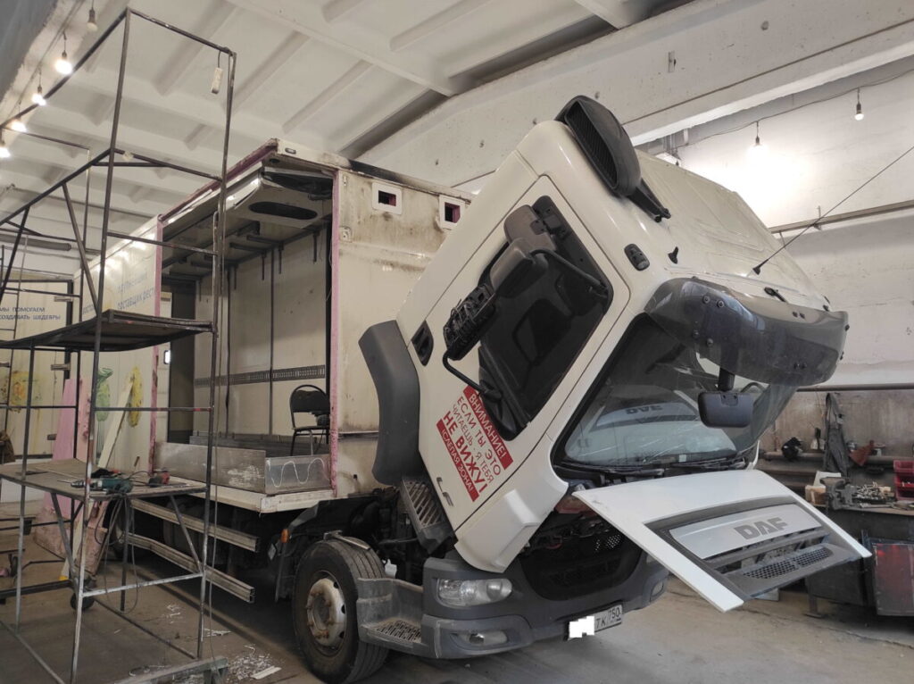 remont plastikovogo furgona 04